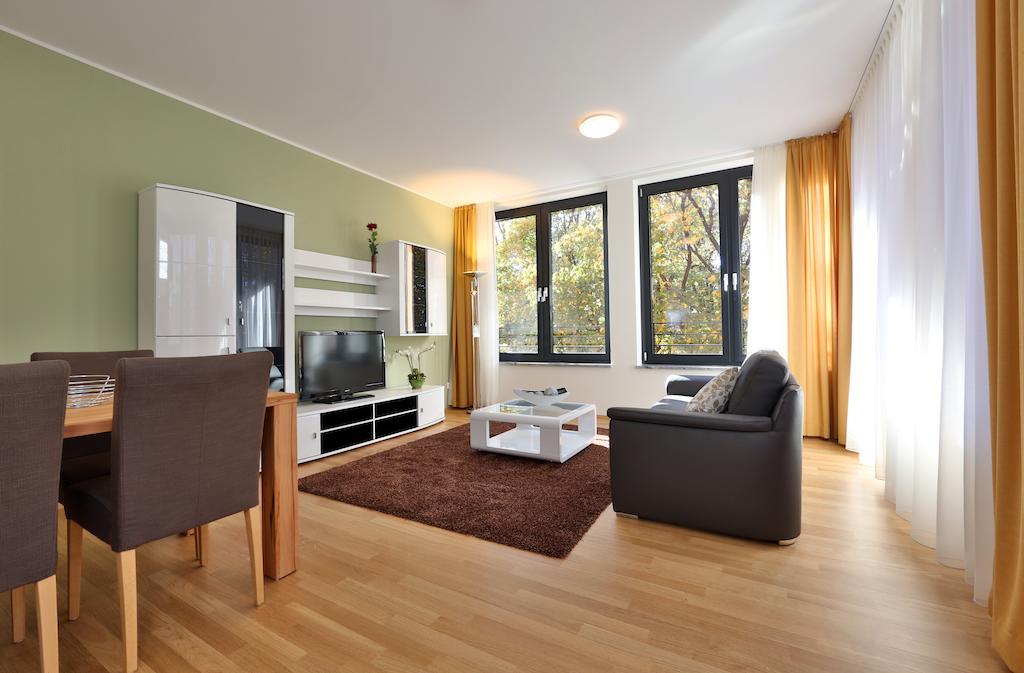 Business Suiten Munchen Bagian luar foto